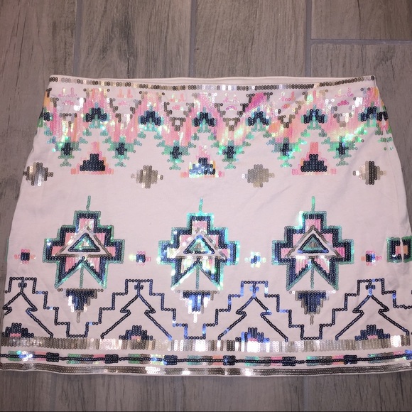 Express•Aztec bling mini skirt🤩 - Picture 2 of 3